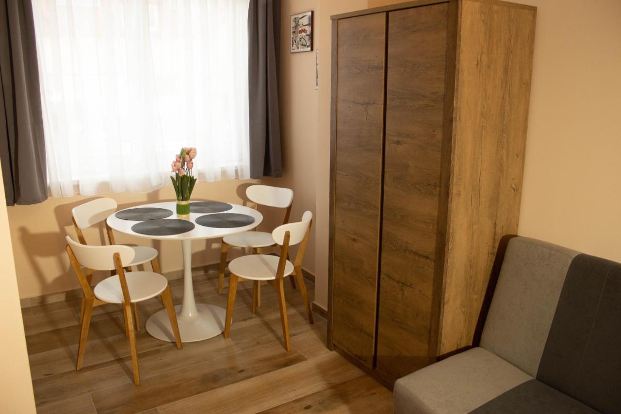 Apartmany Pilot Velka Hledsebe Eksteriør bilde